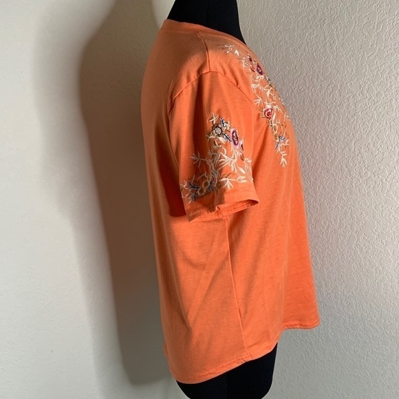 Misslook Orange T-Shirt With Colorful Embroidered Floral Detail Size XL (1153) - Picture 3 of 13